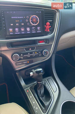 Седан Kia Optima 2013 в Одессе