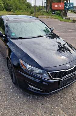 Седан Kia Optima 2012 в Ивано-Франково