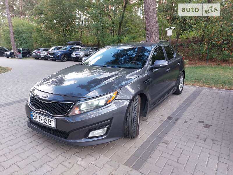 Седан Kia Optima 2015 в Києві