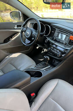 Седан Kia Optima 2014 в 