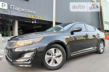 Седан Kia Optima 2014 в Киеве