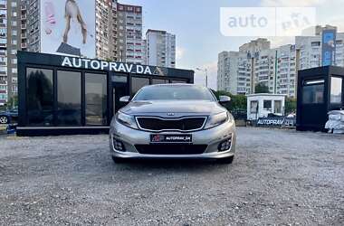 Седан Kia Optima 2013 в Киеве