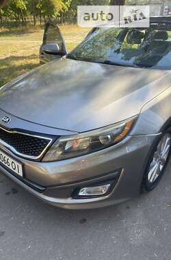 Седан Kia Optima 2015 в Киеве