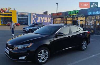 Седан Kia Optima 2014 в Києві