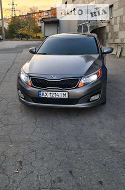 Седан Kia Optima 2014 в Харкові