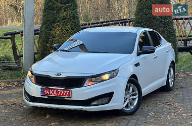 Седан Kia Optima 2013 в Дрогобичі