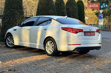 Седан Kia Optima 2013 в Дрогобичі