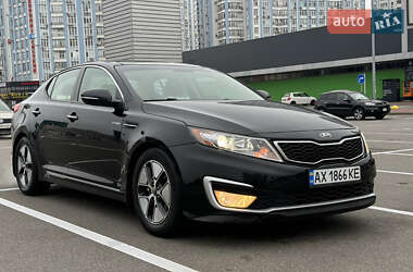 Седан Kia Optima 2013 в Києві