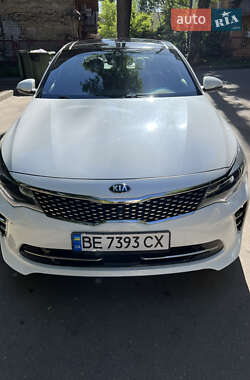 Седан Kia Optima 2016 в Києві