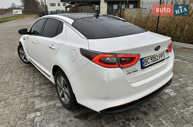 Седан Kia Optima 2014 в Львові