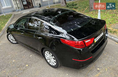 Седан Kia Optima 2013 в 