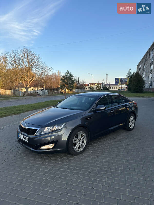 Седан Kia Optima 2012 в Полтаві