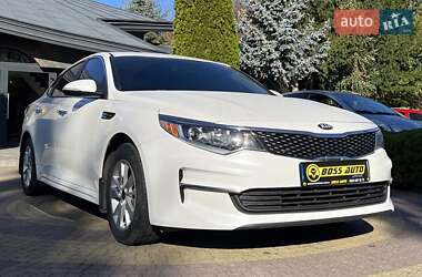 Седан Kia Optima 2016 в Львове