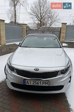 Седан Kia Optima 2016 в Киеве