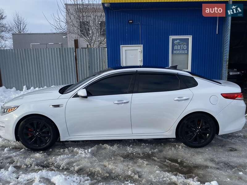 Седан Kia Optima 2016 в Виннице