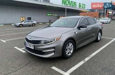 Седан Kia Optima 2016 в Києві