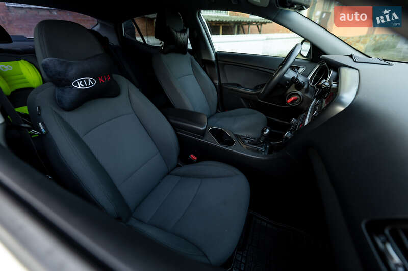 Седан Kia Optima 2015 в Вінниці