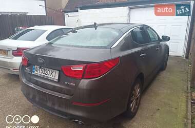 Седан Kia Optima 2014 в 