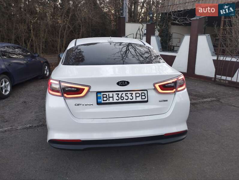 Седан Kia Optima 2014 в Одессе