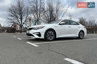 Седан Kia Optima 2019 в Киеве