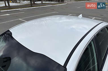 Седан Kia Optima 2019 в Киеве
