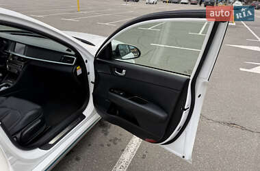 Седан Kia Optima 2019 в Киеве