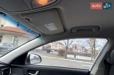 Седан Kia Optima 2019 в 