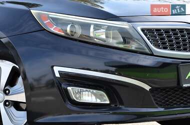 Седан Kia Optima 2014 в Киеве