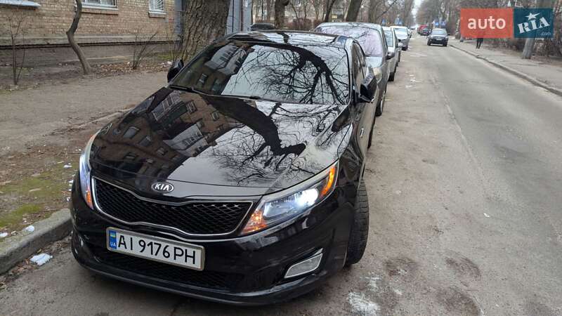 Седан Kia Optima 2014 в Киеве