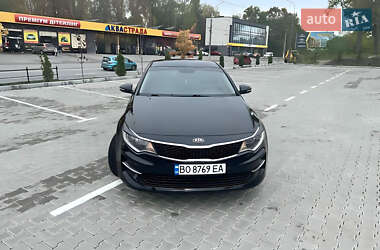 Седан Kia Optima 2015 в Тернополі