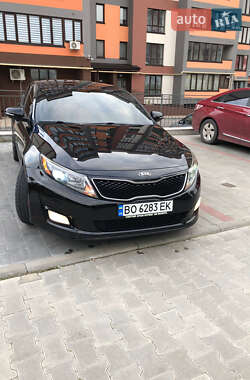 Седан Kia Optima 2014 в Тернополі