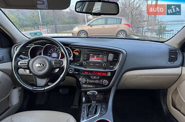 Седан Kia Optima 2014 в 
