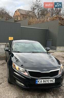 Седан Kia Optima 2013 в Киеве