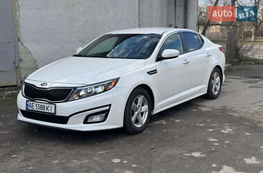 Седан Kia Optima 2015 в Покровському