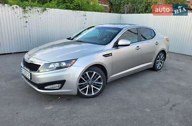 Седан Kia Optima 2013 в Богуславі