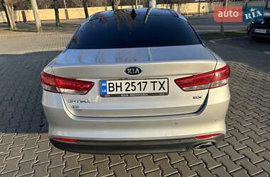 Седан Kia Optima 2016 в Одессе