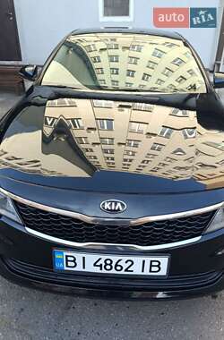 Седан Kia Optima 2016 в Полтаве