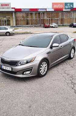 Седан Kia Optima 2014 в Харькове