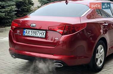 Седан Kia Optima 2013 в Харькове