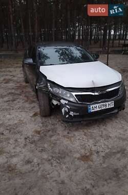 Седан Kia Optima 2011 в Рокитном