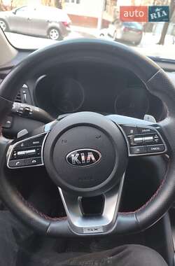 Седан Kia Optima 2019 в 