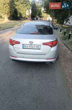 Седан Kia Optima 2011 в Києві