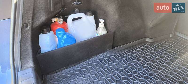 Седан Kia Optima 2014 в Киеве