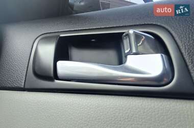 Седан Kia Optima 2014 в Киеве