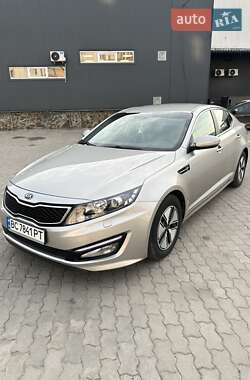 Седан Kia Optima 2013 в Стрые