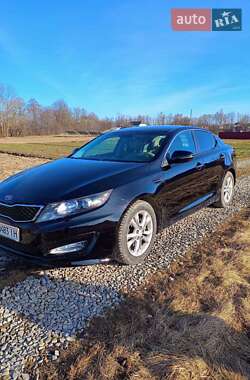 Седан Kia Optima 2012 в Ивано-Франковске