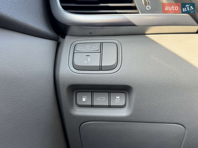 Седан Kia Optima 2016 в Киеве фото 26 Седан Kia Optima 2016 в Киеве