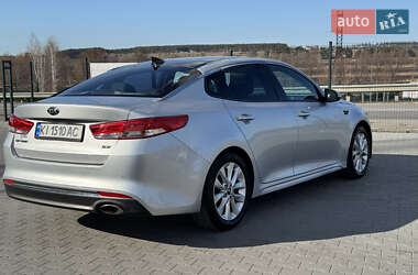 Седан Kia Optima 2016 в 