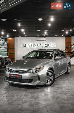 Седан Kia Optima 2017 в 