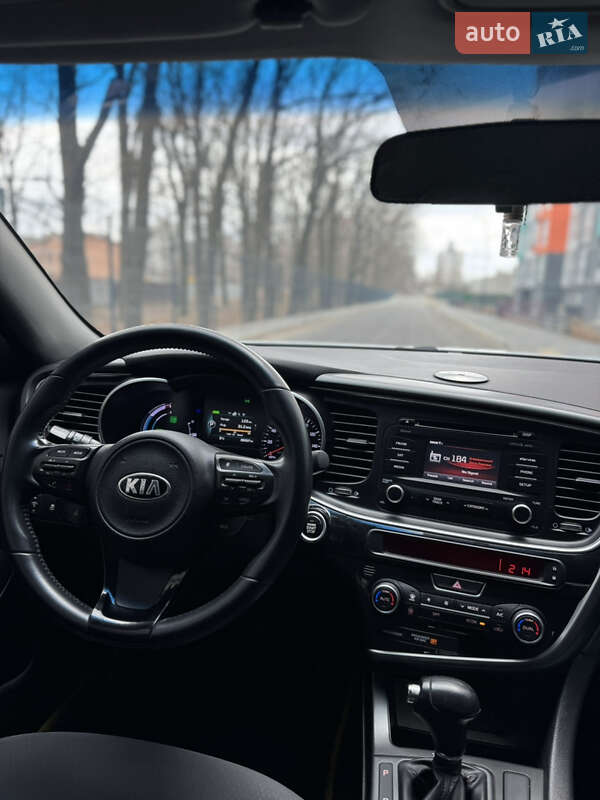 Седан Kia Optima 2014 в Чернигове